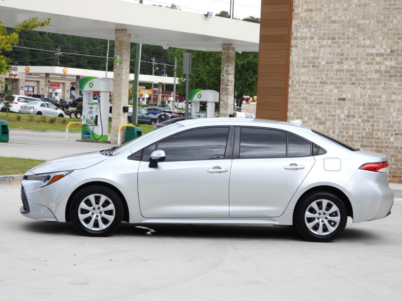 Toyota Corolla Hybrid LE 2023