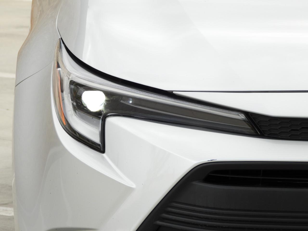 Toyota Corolla Hybrid LE 2023