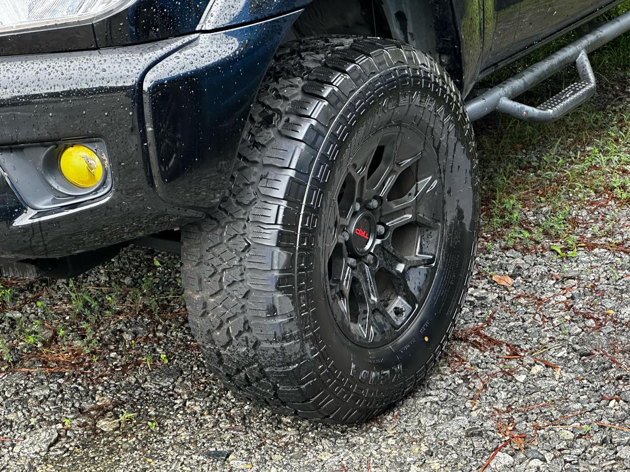 Toyota Tacoma Double Cab V6 4WD 2012