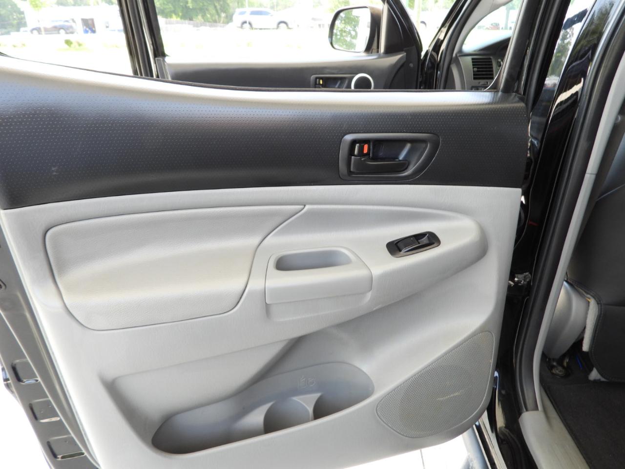 Toyota Tacoma TRD Sport Double Cab 4WD V6 2012