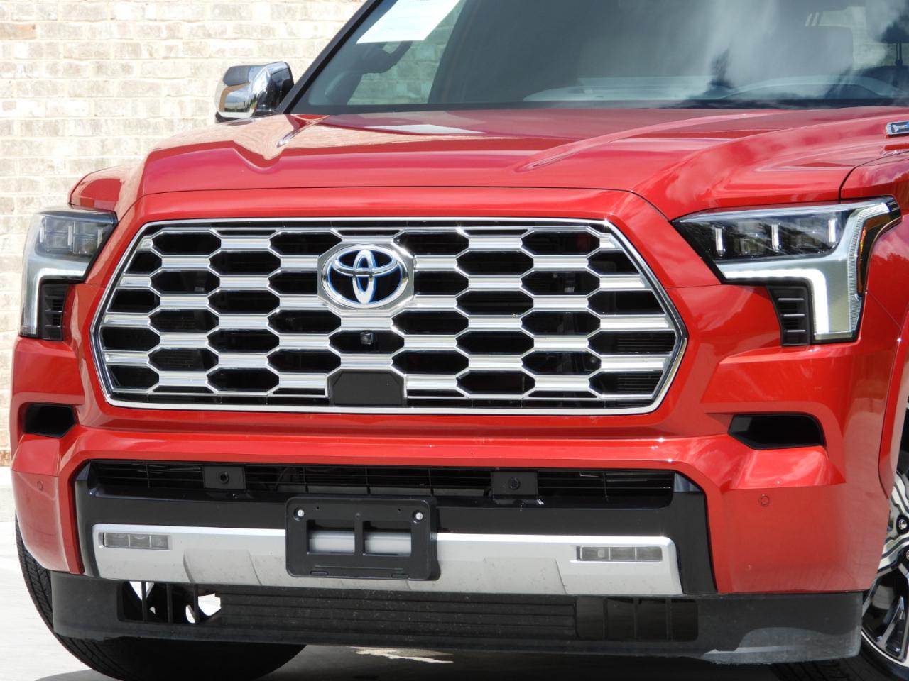 Toyota Sequoia Capstone 4D SUV 4WD 2023