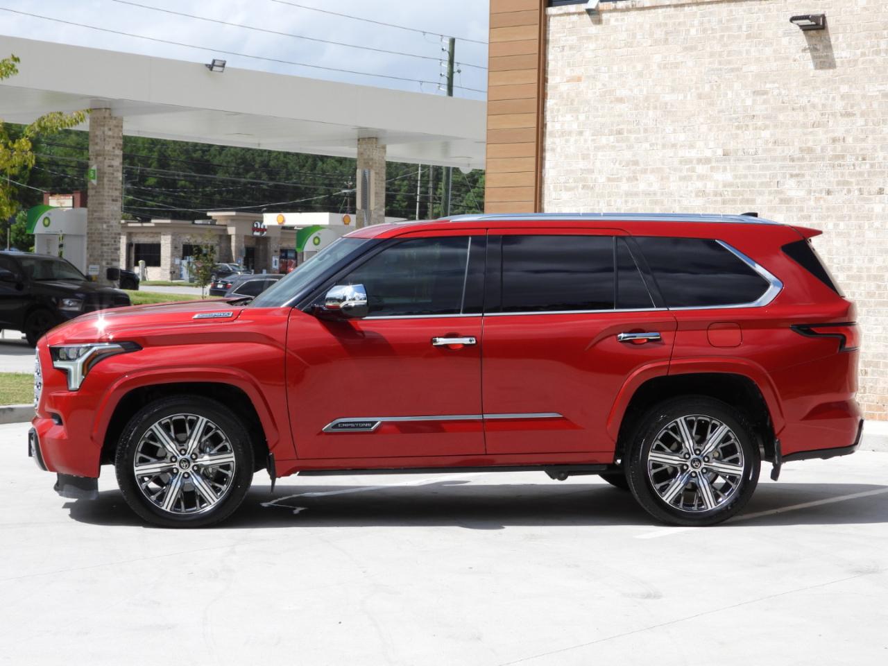 Toyota Sequoia Capstone 4D SUV 4WD 2023