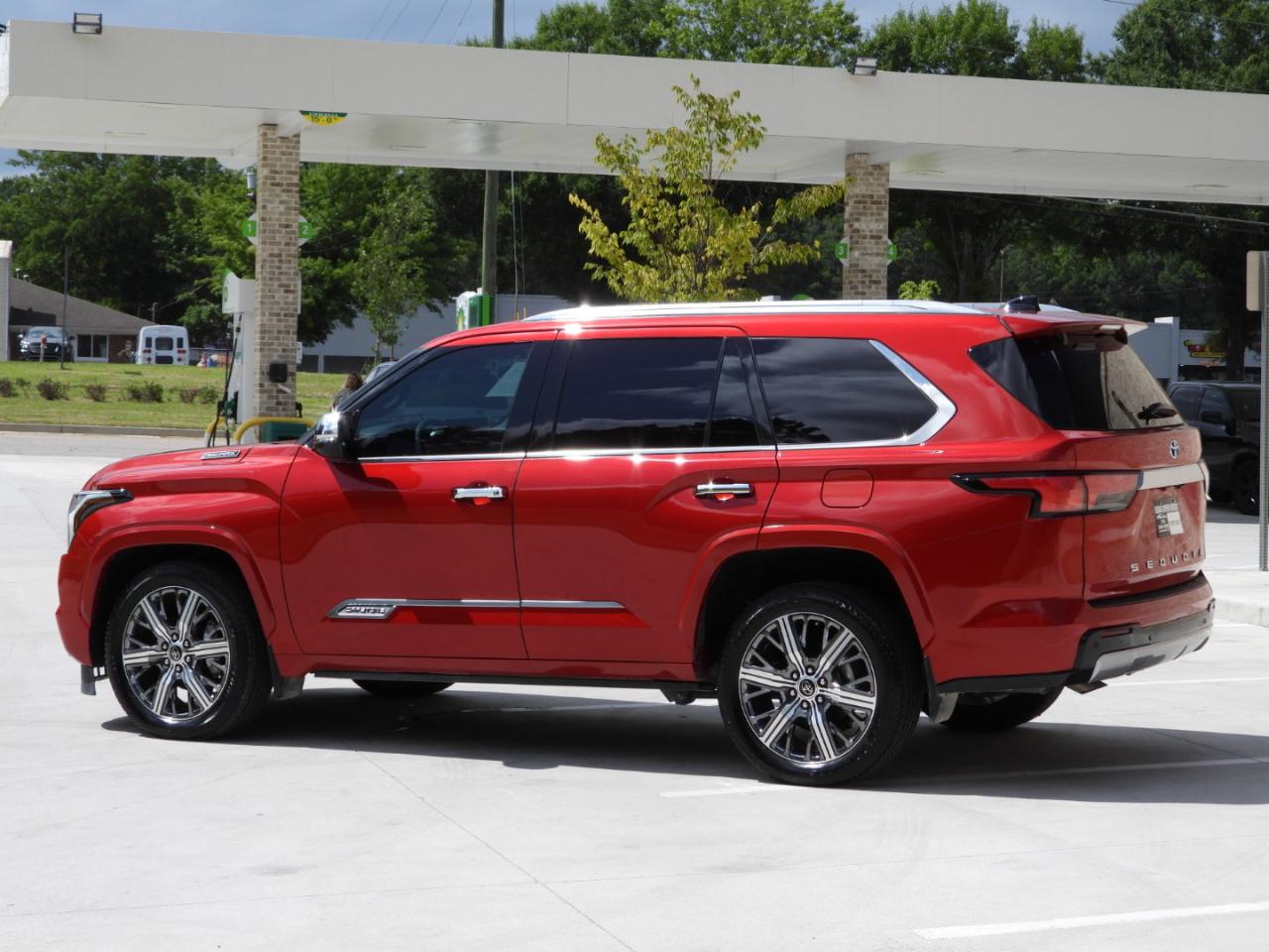 Toyota Sequoia Capstone 4D SUV 4WD 2023