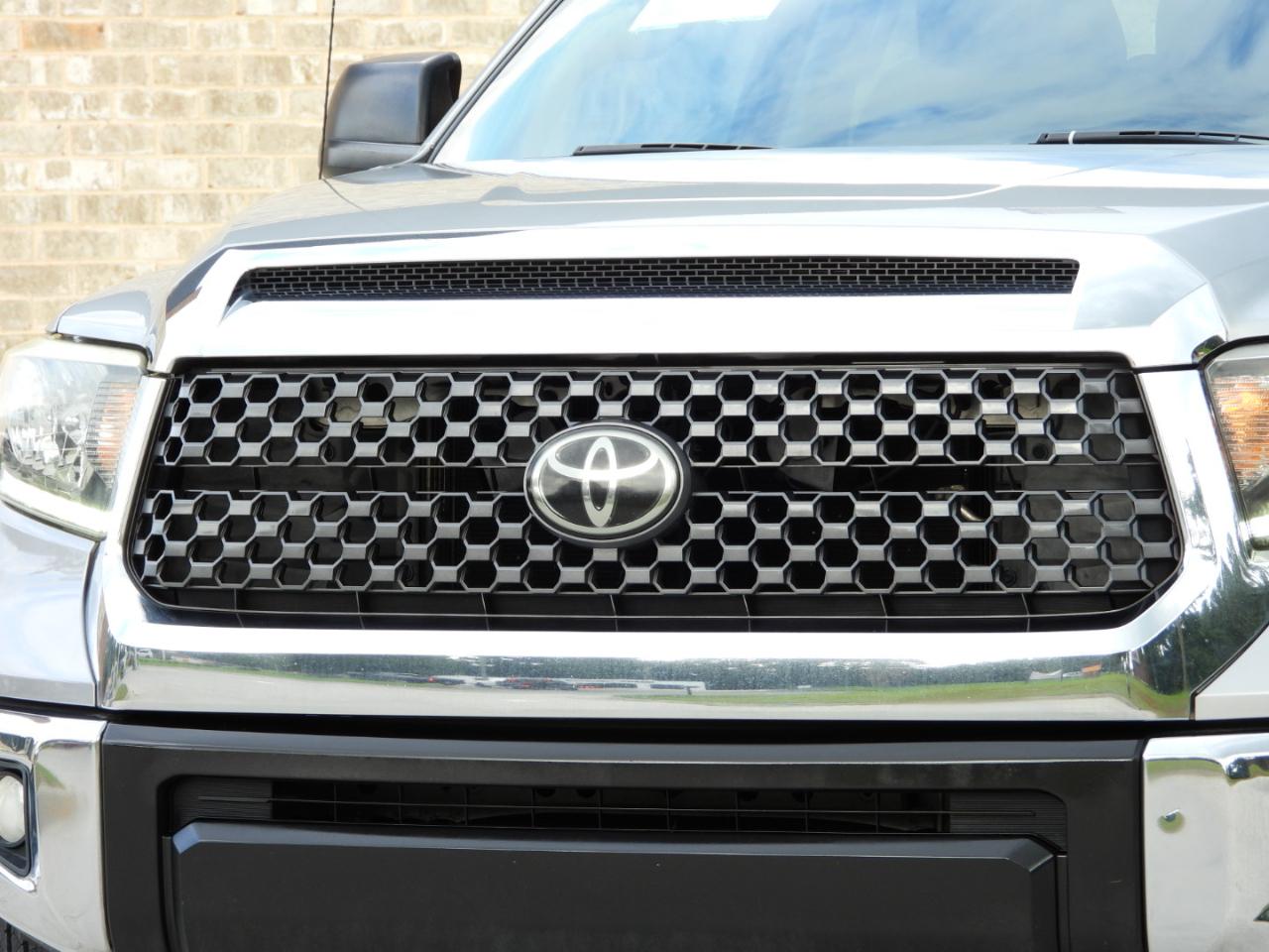 Toyota Tundra SR5 5.7L V8 Double Cab 2WD 2019