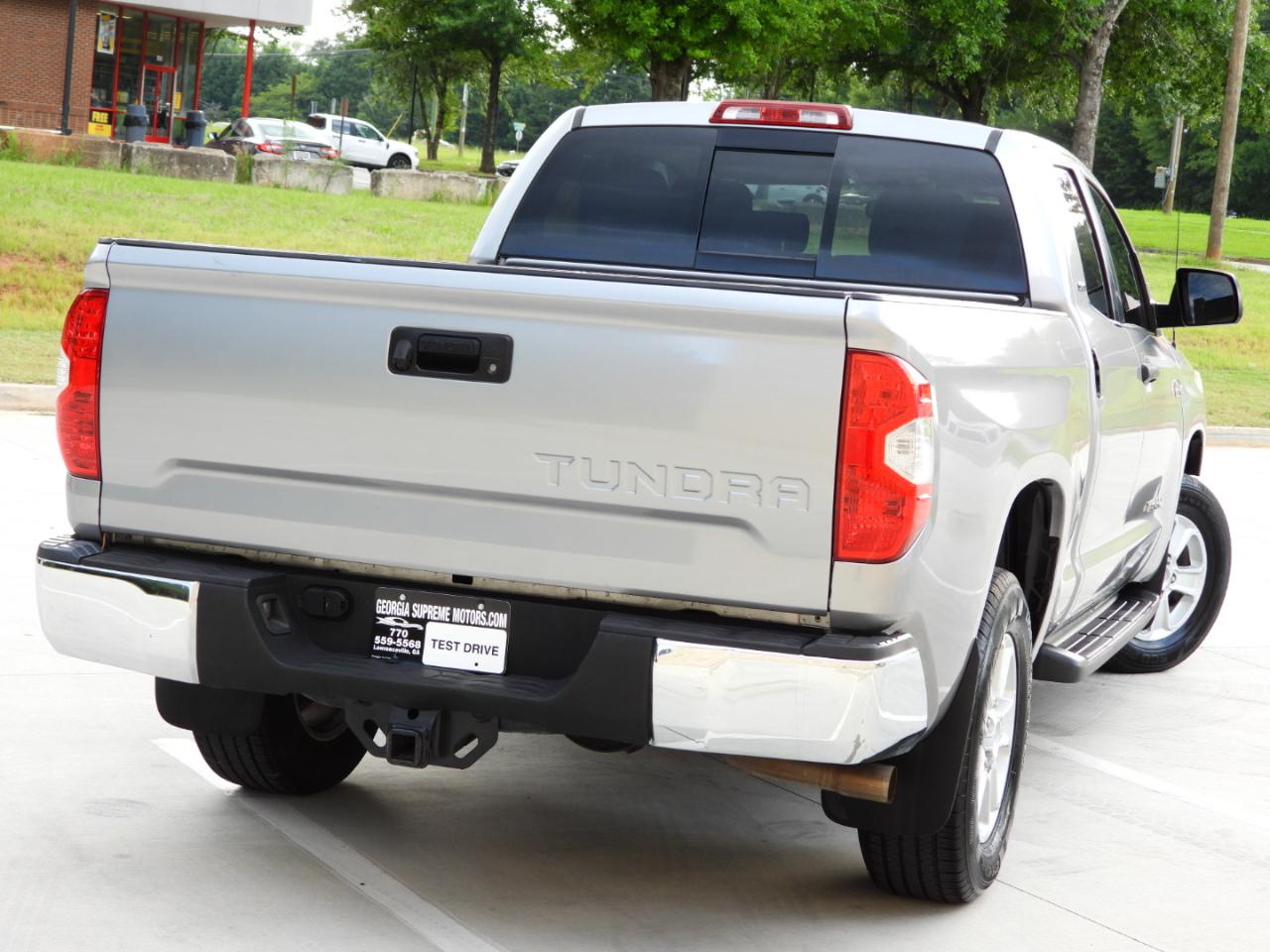 Toyota Tundra SR5 5.7L V8 Double Cab 2WD 2019
