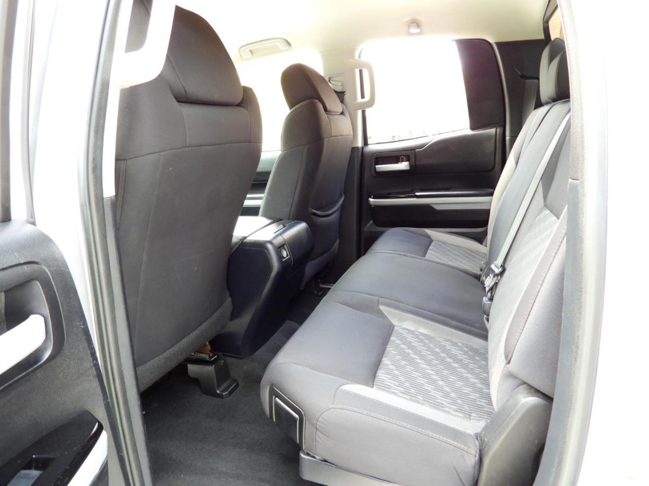 Toyota Tundra SR5 5.7L V8 Double Cab 2WD 2019