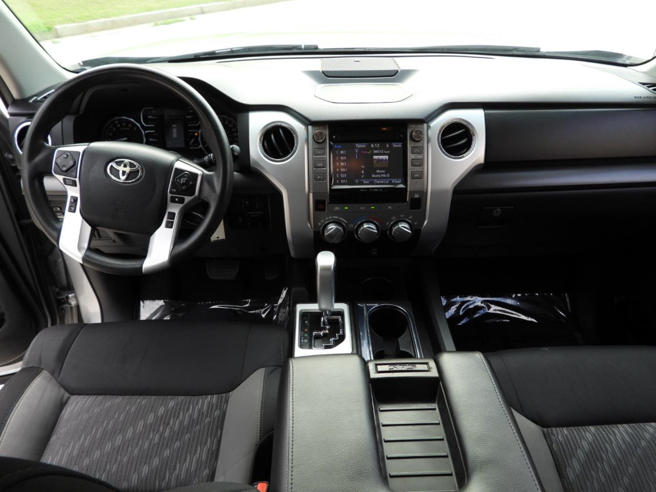 Toyota Tundra SR5 5.7L V8 Double Cab 2WD 2019