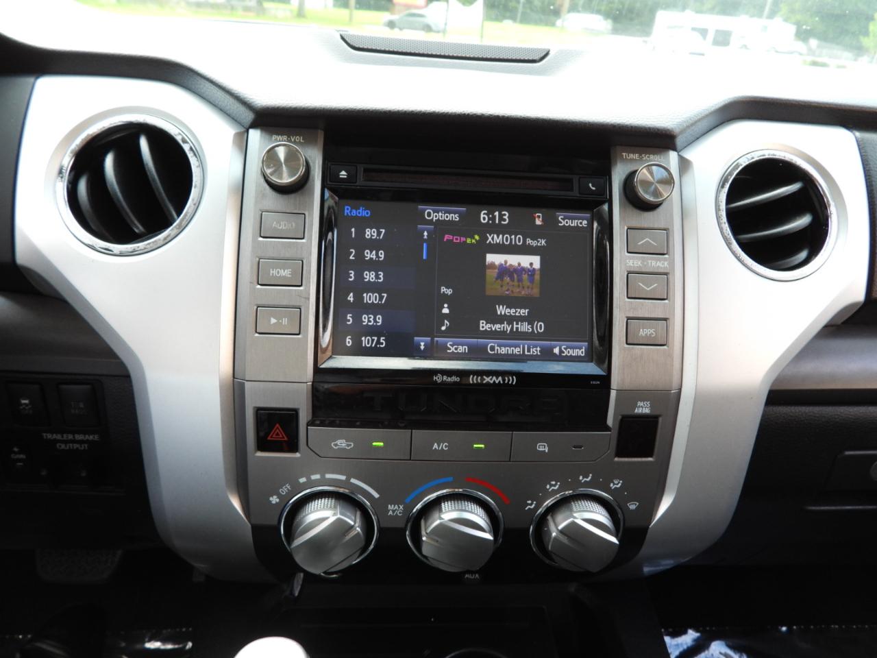 Toyota Tundra SR5 5.7L V8 Double Cab 2WD 2019