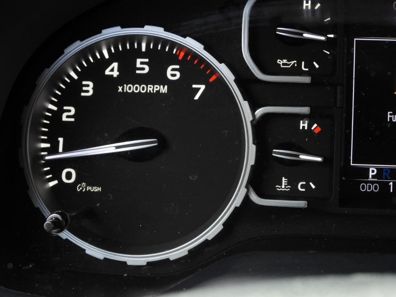 Toyota Tundra SR5 5.7L V8 Double Cab 2WD 2019