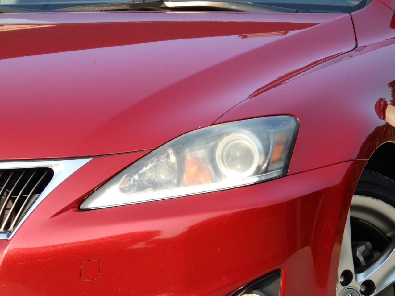 Lexus IS 250 RWD 2011