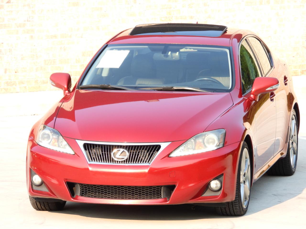 Lexus IS 250 RWD 2011