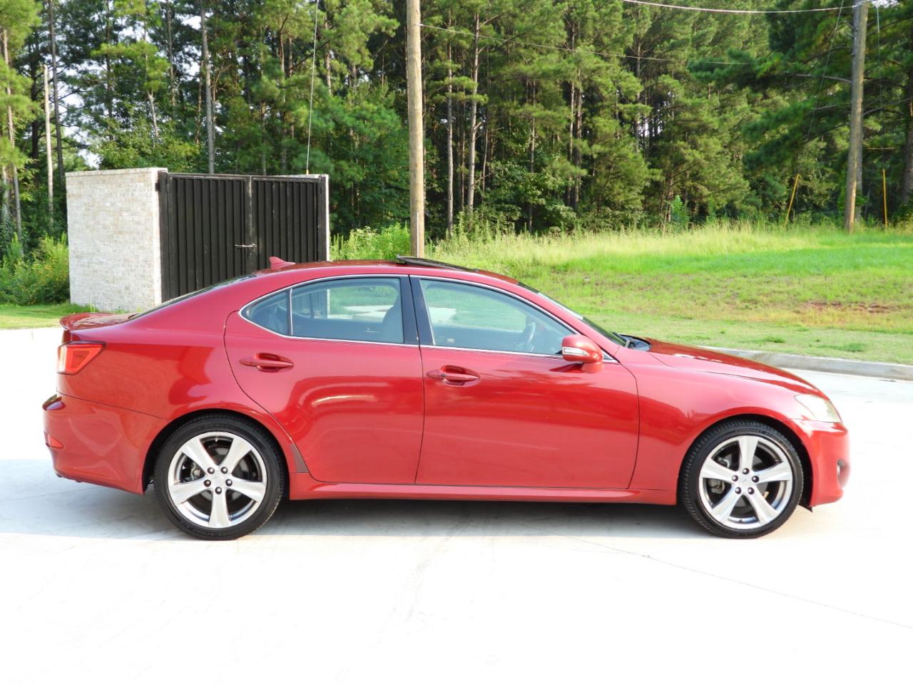 Lexus IS 250 RWD 2011