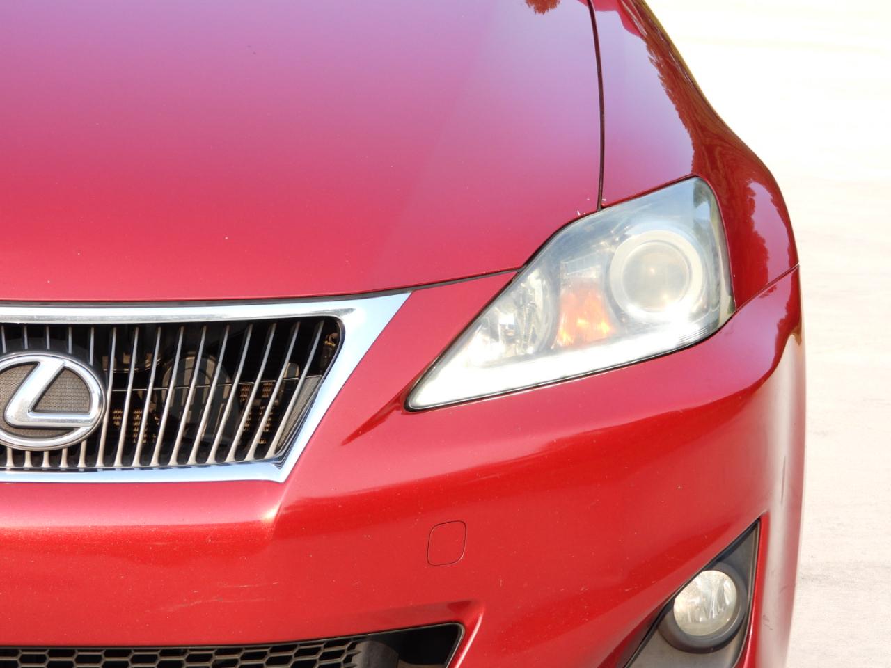 Lexus IS 250 RWD 2011