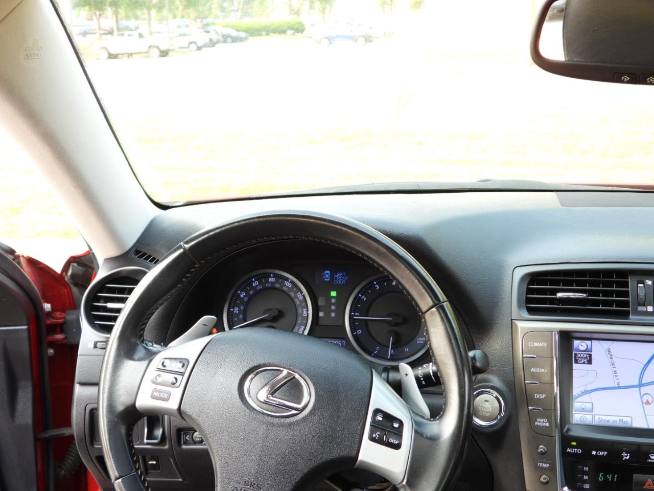 Lexus IS 250 RWD 2011