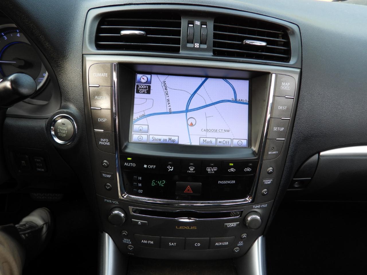 Lexus IS 250 RWD 2011