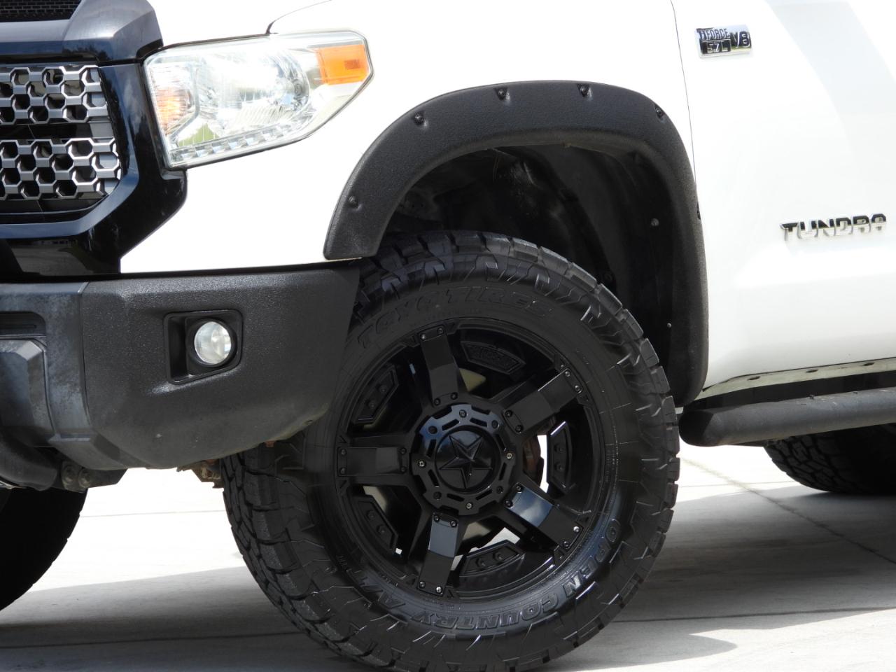 Toyota Tundra SR5 5.7L V8 CrewMax 2WD 2014