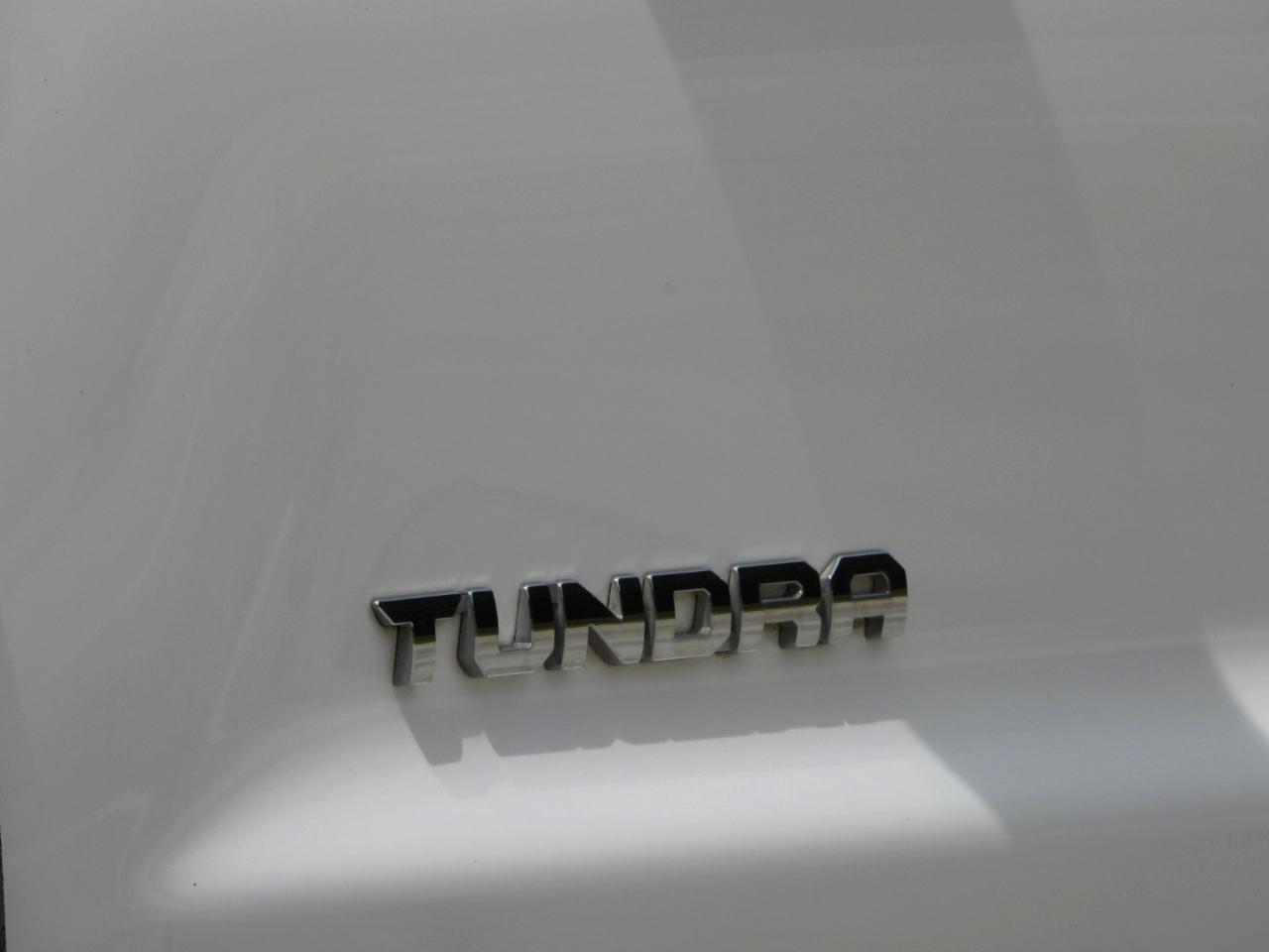 Toyota Tundra SR5 5.7L V8 CrewMax 2WD 2014