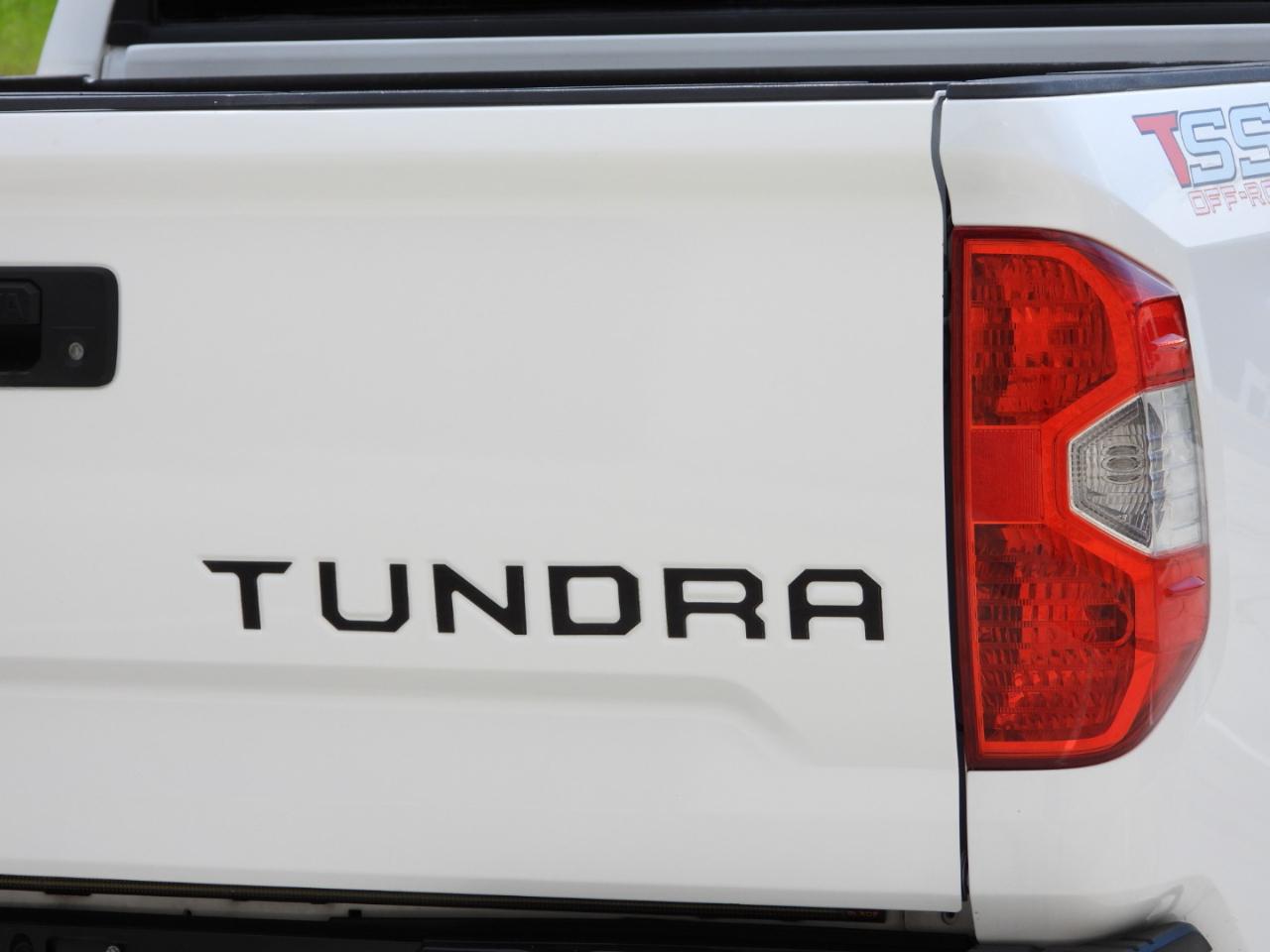 Toyota Tundra SR5 5.7L V8 CrewMax 2WD 2014