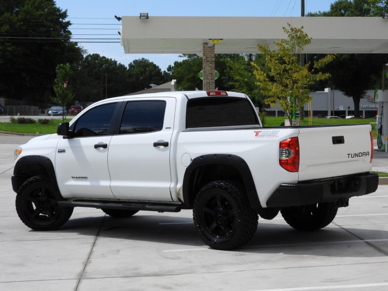 Toyota Tundra SR5 5.7L V8 CrewMax 2WD 2014