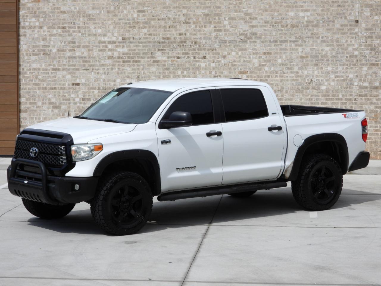 Toyota Tundra SR5 5.7L V8 CrewMax 2WD 2014