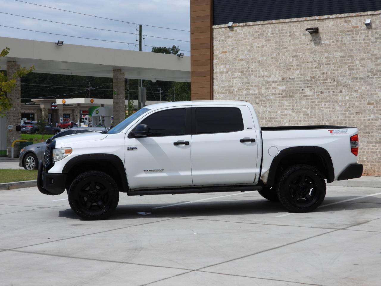 Toyota Tundra SR5 5.7L V8 CrewMax 2WD 2014