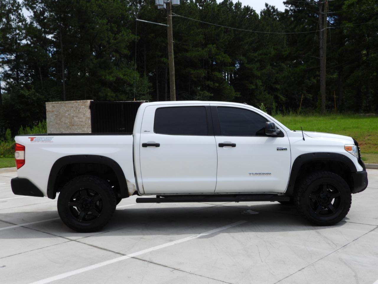 Toyota Tundra SR5 5.7L V8 CrewMax 2WD 2014