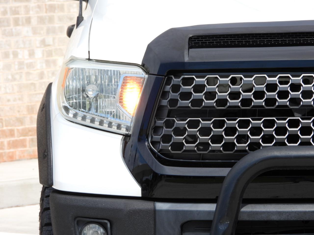 Toyota Tundra SR5 5.7L V8 CrewMax 2WD 2014