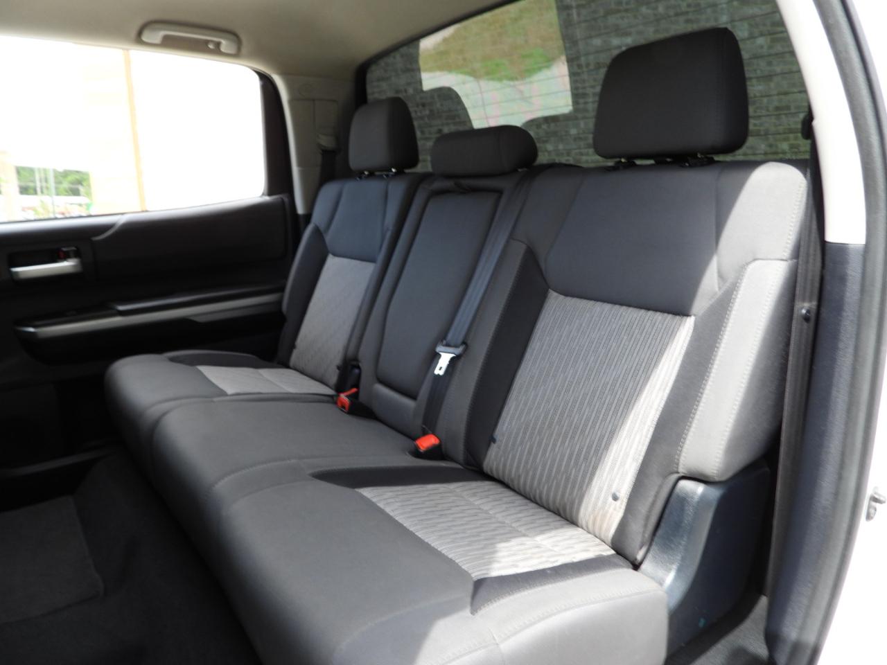 Toyota Tundra SR5 5.7L V8 CrewMax 2WD 2014