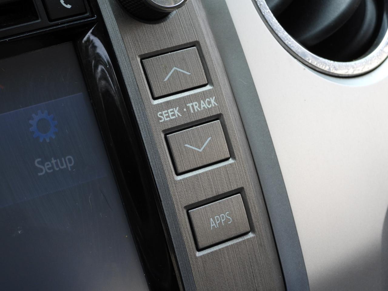 Toyota Tundra SR5 5.7L V8 CrewMax 2WD 2014