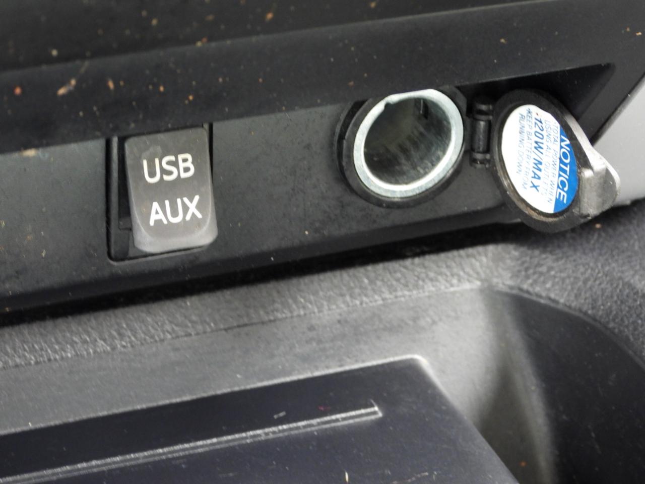 Toyota Tundra SR5 5.7L V8 CrewMax 2WD 2014