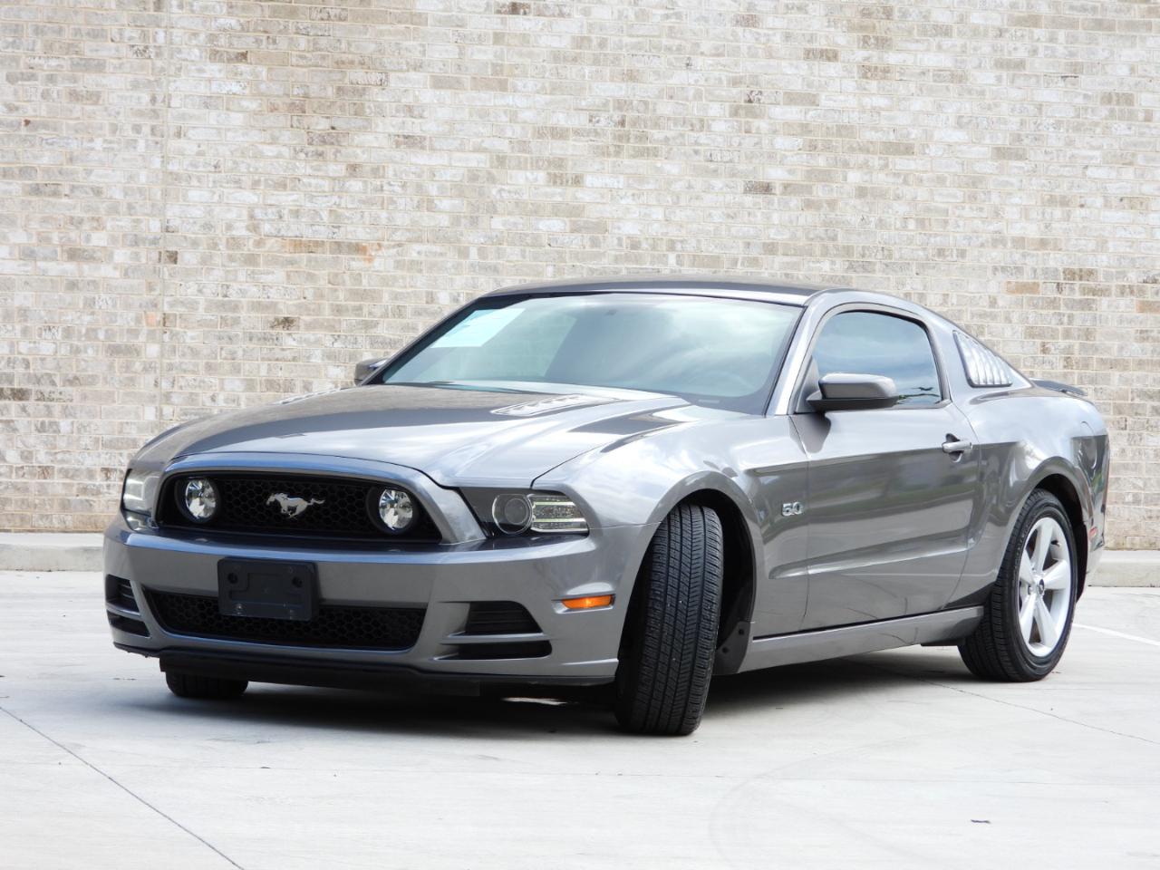Ford Mustang GT Coupe 2014