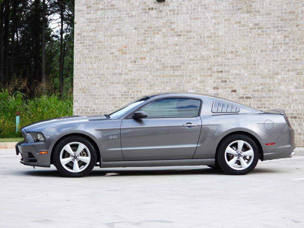 Ford Mustang GT Coupe 2014
