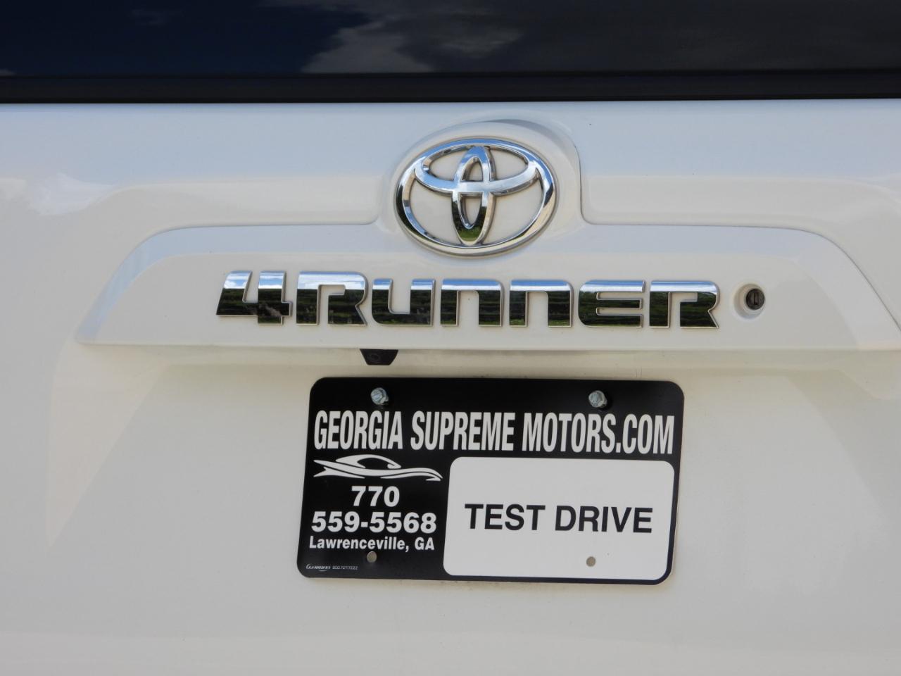 Toyota 4Runner SR5 4WD 2021