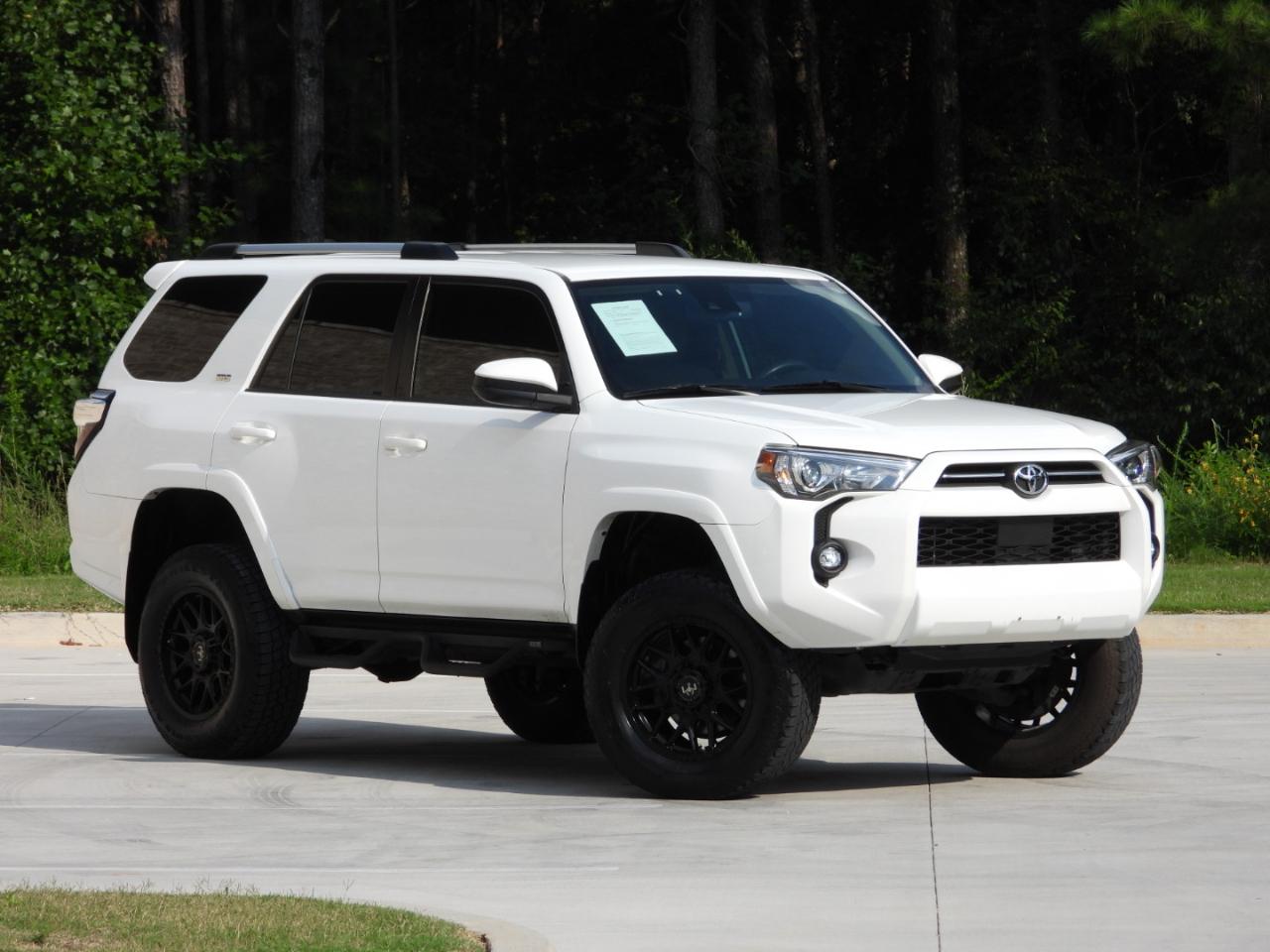 Toyota 4Runner SR5 4WD 2021