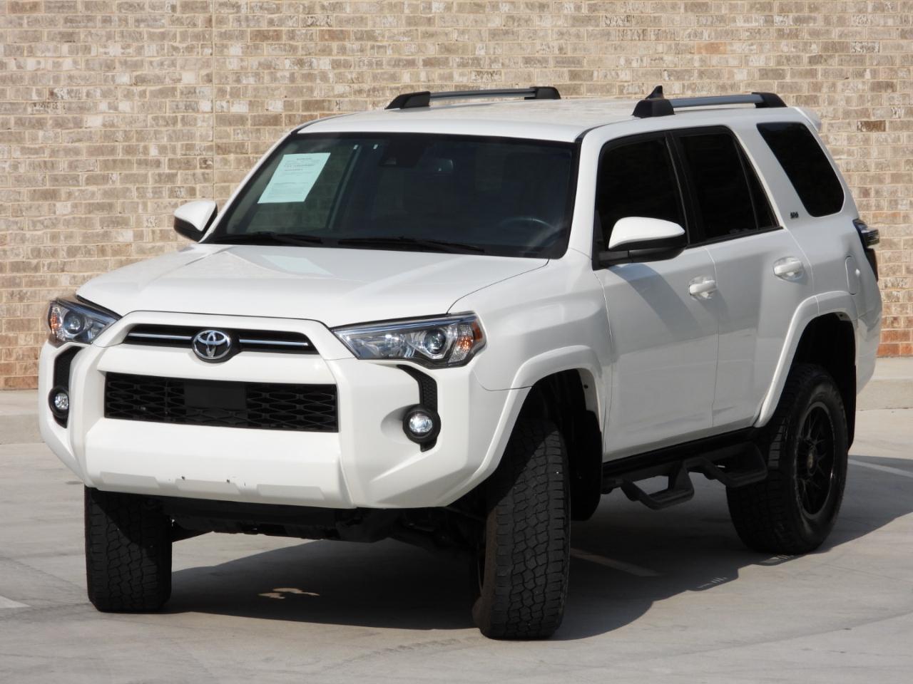 Toyota 4Runner SR5 4WD 2021
