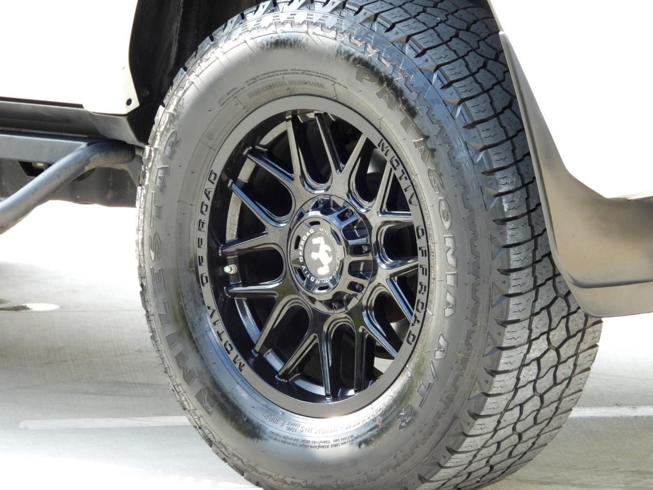 Toyota 4Runner SR5 4WD 2021