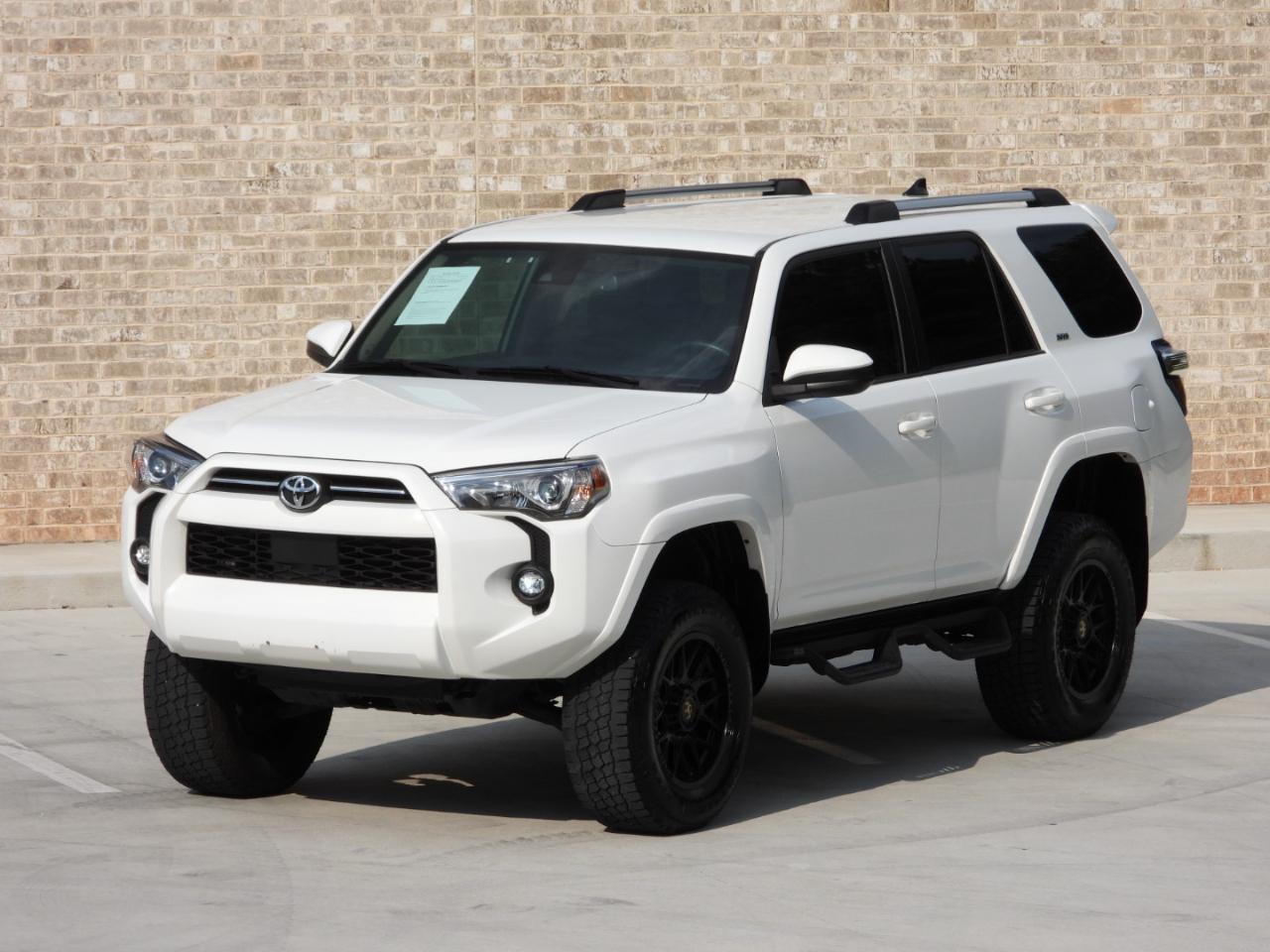Toyota 4Runner SR5 4WD 2021