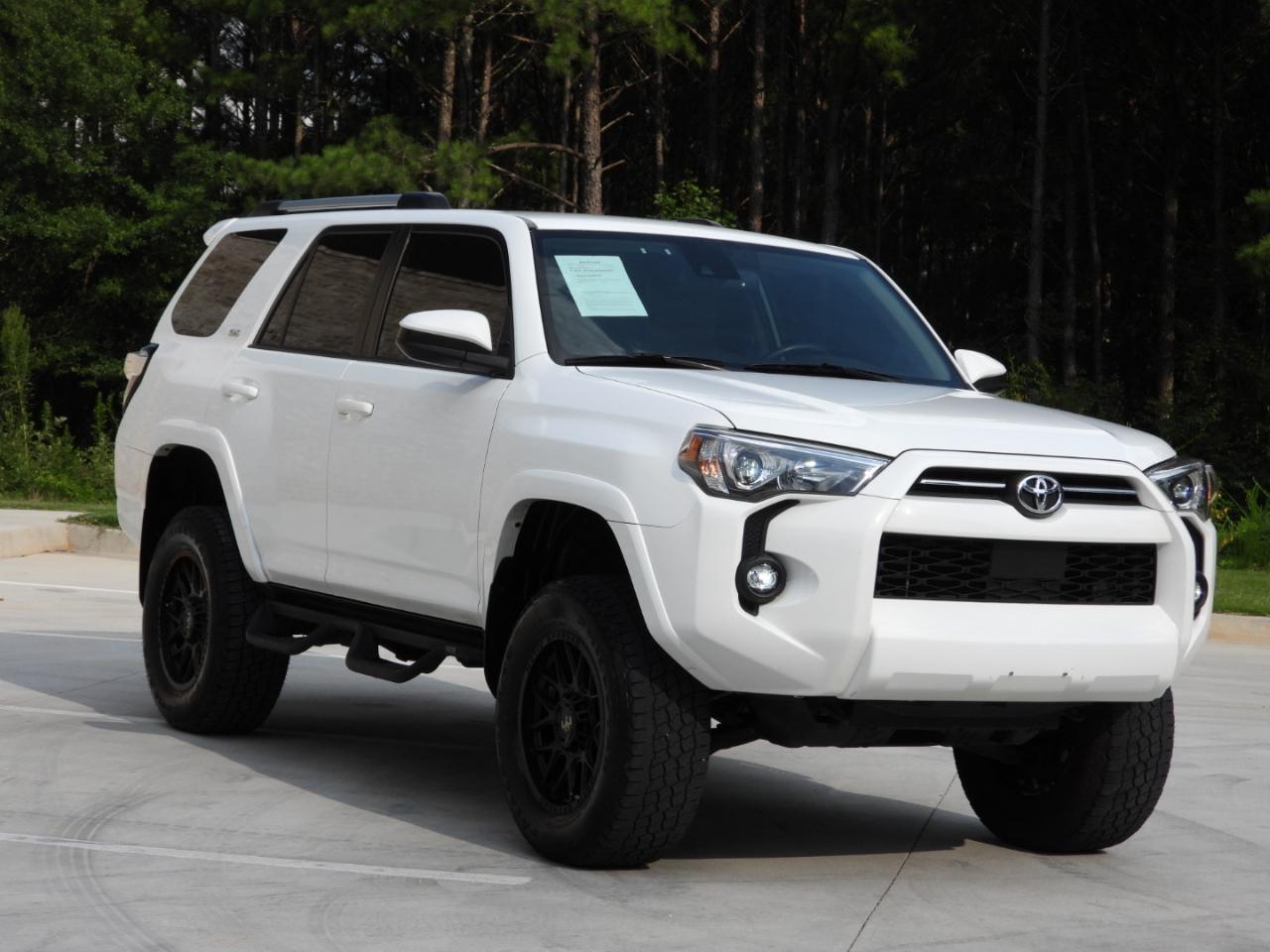 Toyota 4Runner SR5 4WD 2021