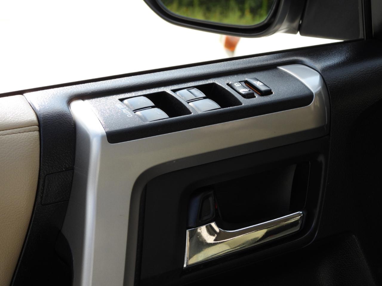Toyota 4Runner SR5 4WD 2021
