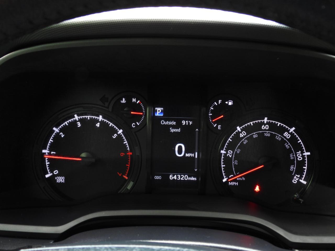 Toyota 4Runner SR5 4WD 2021