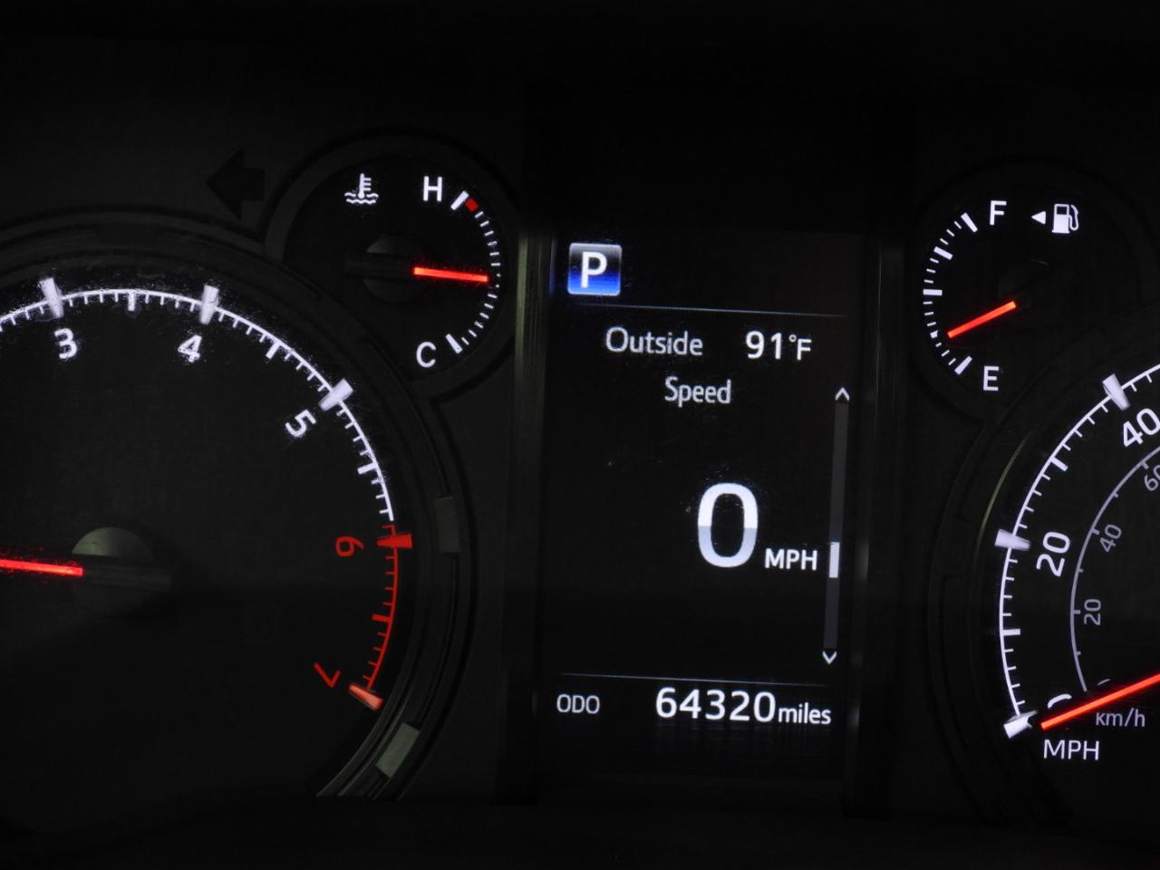 Toyota 4Runner SR5 4WD 2021