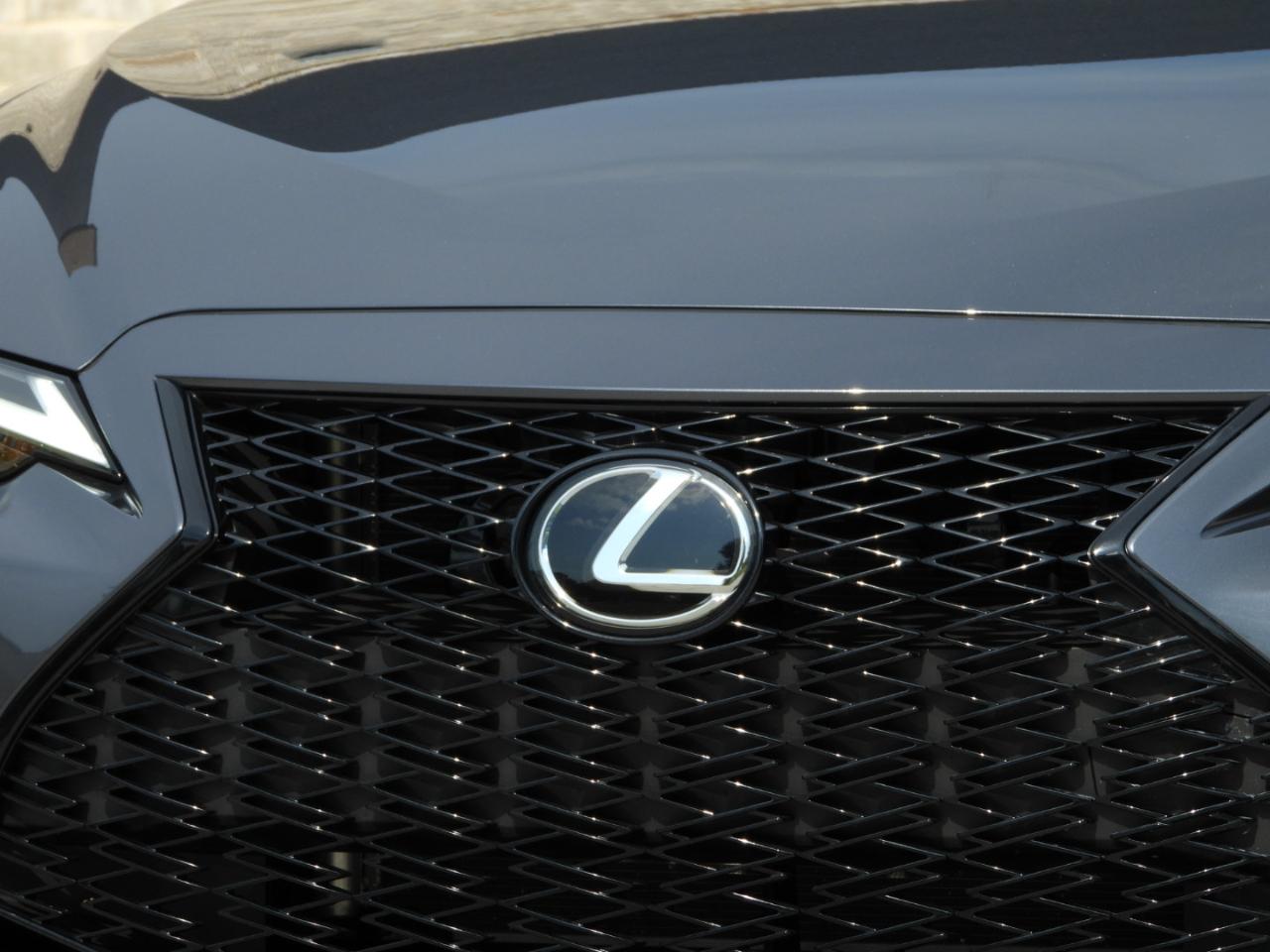 Lexus IS IS 350 F Sport RWD 2024