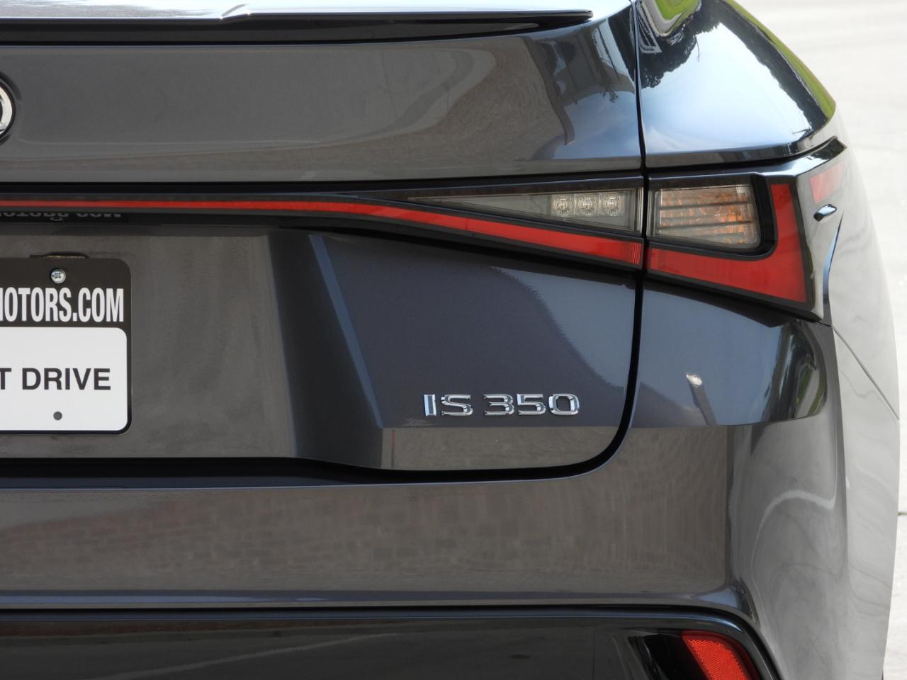 Lexus IS IS 350 F Sport RWD 2024
