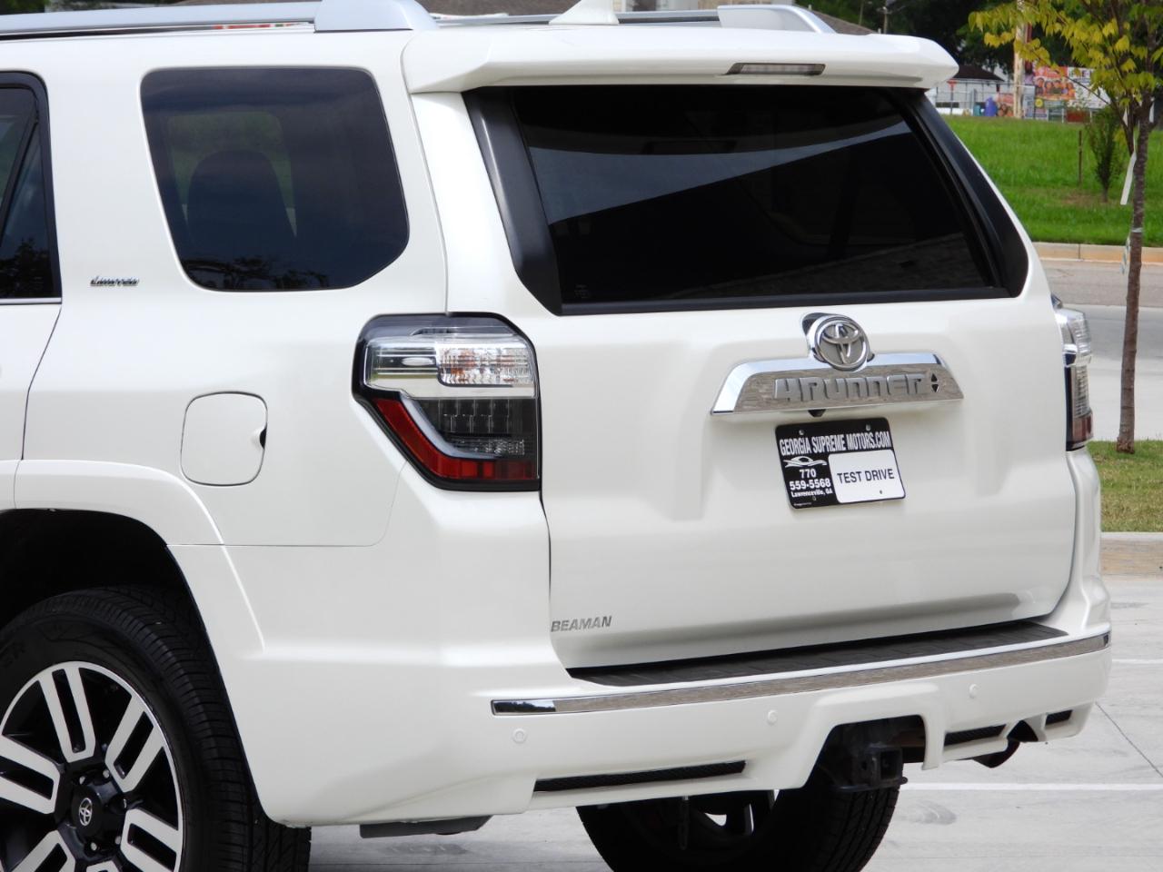 Toyota 4Runner Limited 4WD V6 2017