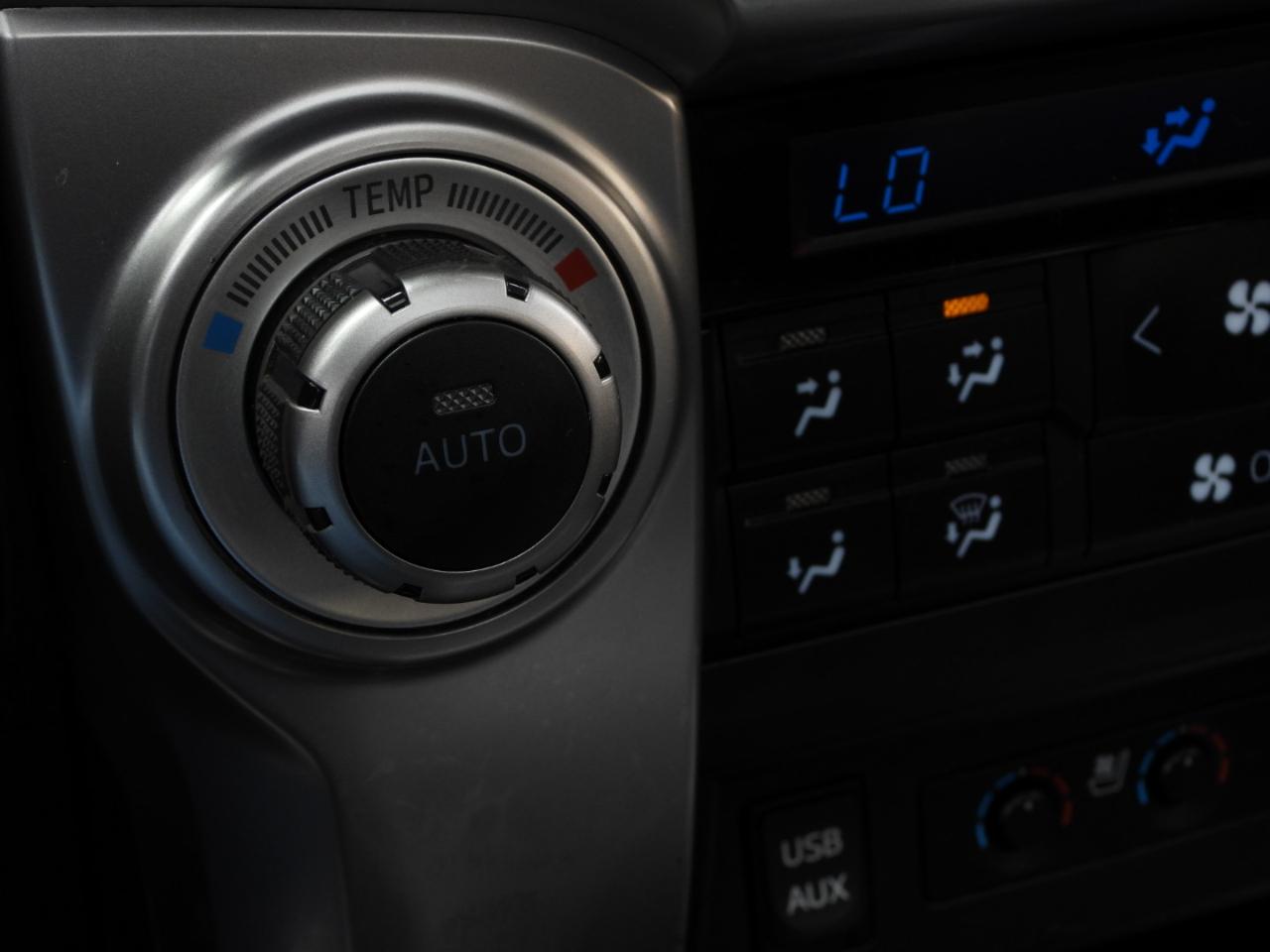 Toyota 4Runner Limited 4WD V6 2017