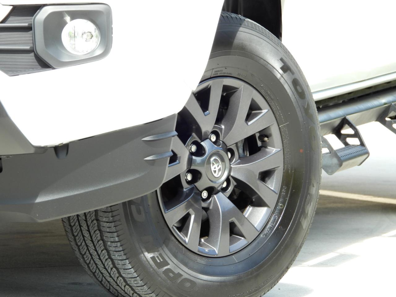 Toyota Tacoma SR5 Double Cab Long Bed V6 6AT 2WD 2022
