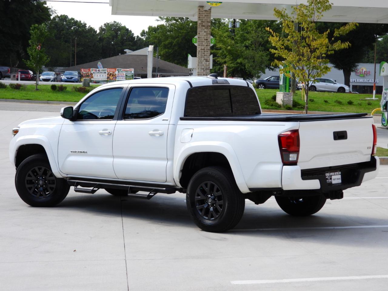 Toyota Tacoma SR5 Double Cab Long Bed V6 6AT 2WD 2022