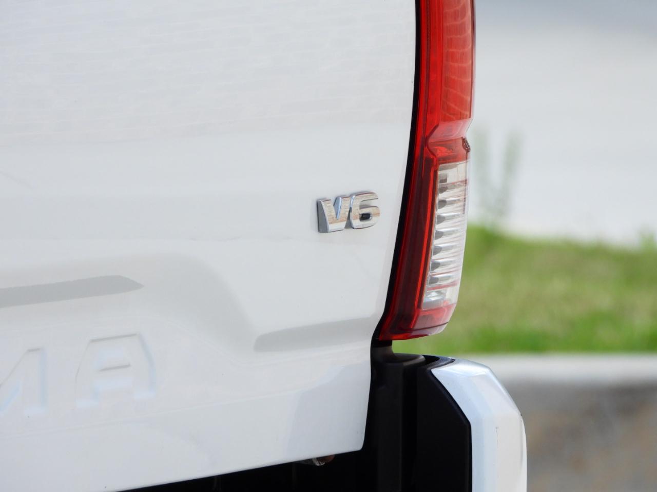 Toyota Tacoma SR5 Double Cab Long Bed V6 6AT 2WD 2022