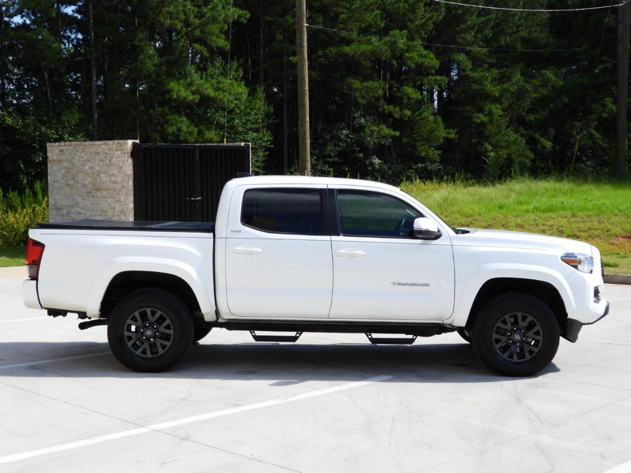 Toyota Tacoma SR5 Double Cab Long Bed V6 6AT 2WD 2022