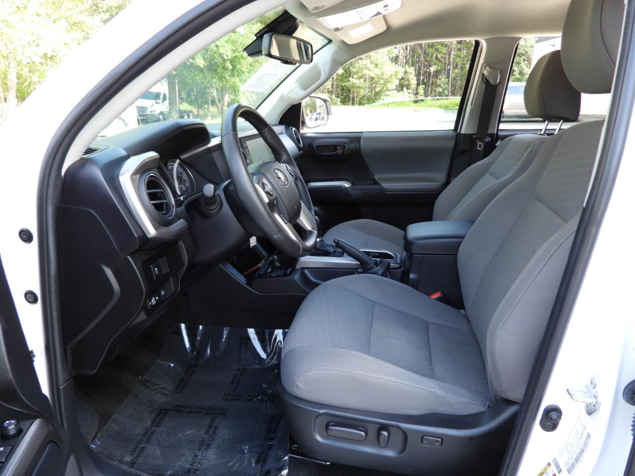 Toyota Tacoma SR5 Double Cab Long Bed V6 6AT 2WD 2022